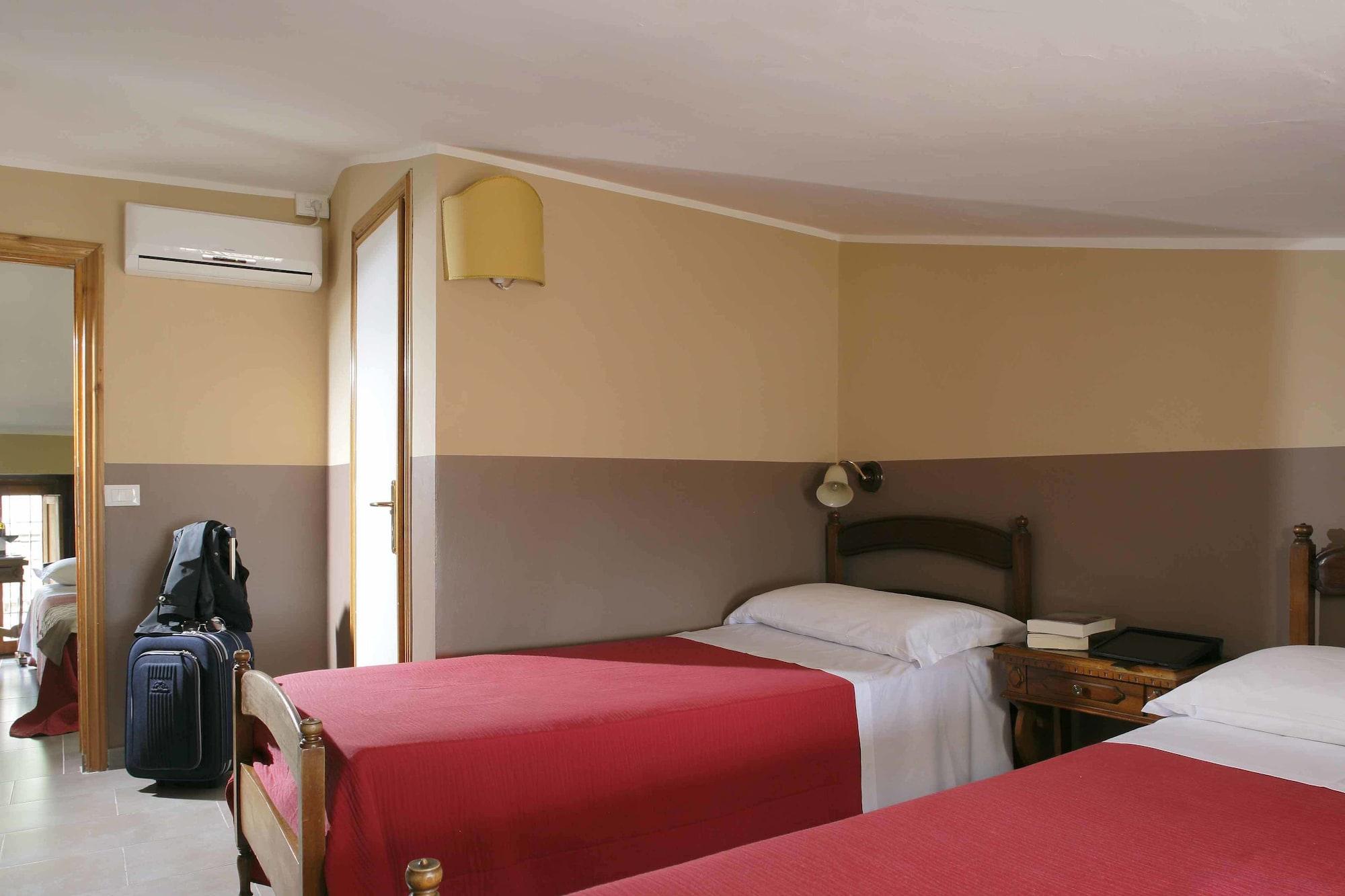 Hotel Properzio Assisi Bagian luar foto