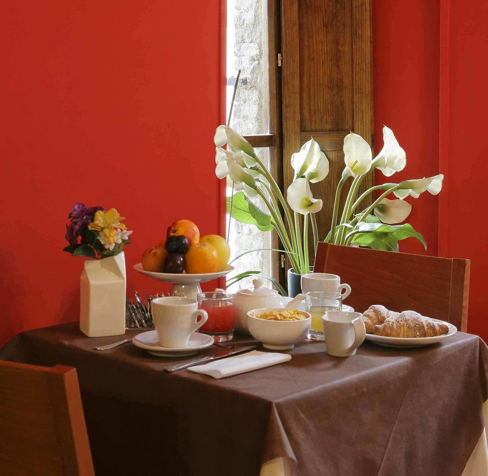 Hotel Properzio Assisi Bagian luar foto