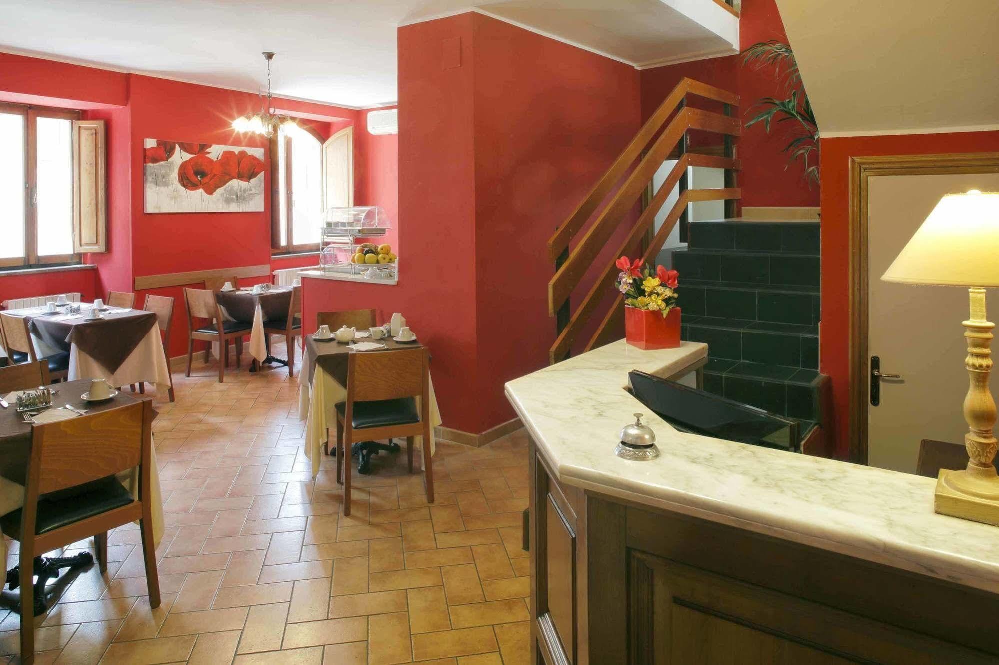 Hotel Properzio Assisi Bagian luar foto