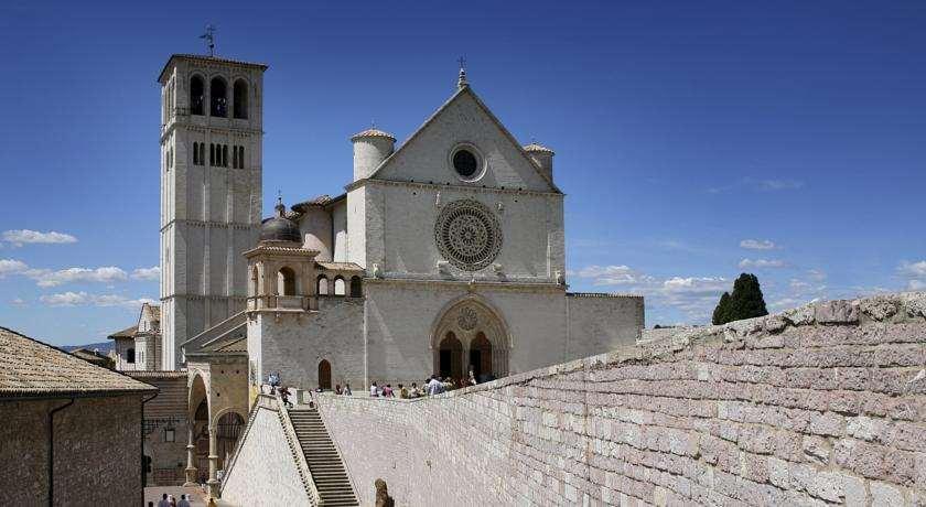 Hotel Properzio Assisi Fasilitas foto